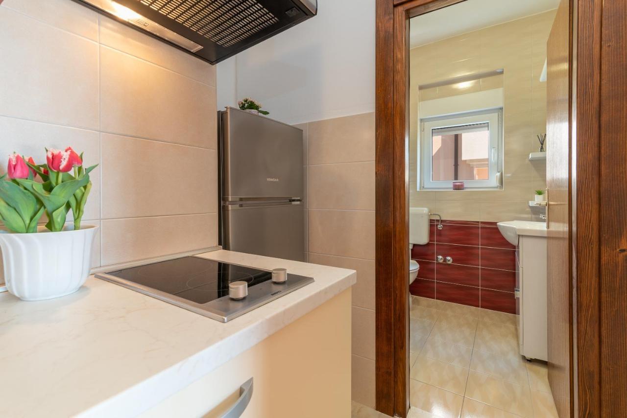 Bikaca 1 Apartment Trogir Exterior photo