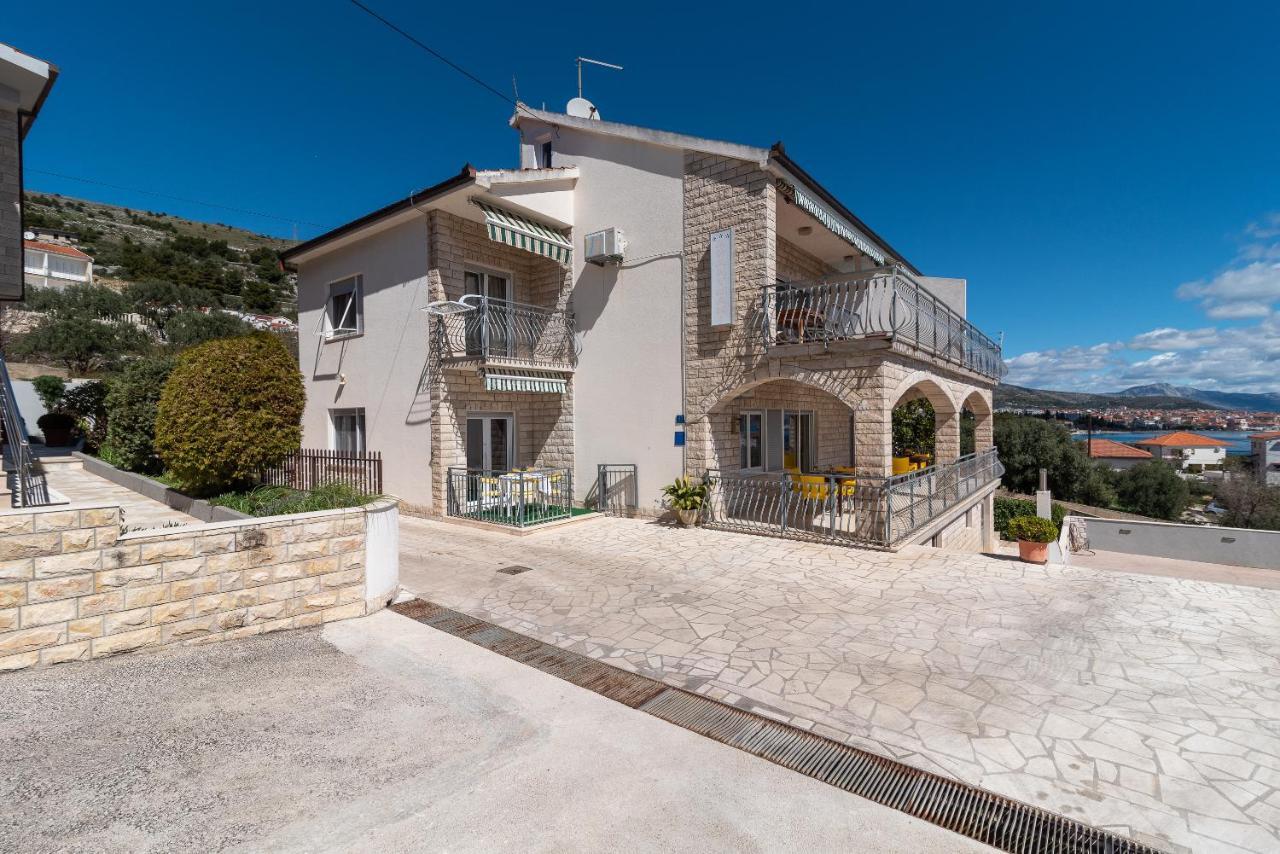 Bikaca 1 Apartment Trogir Exterior photo