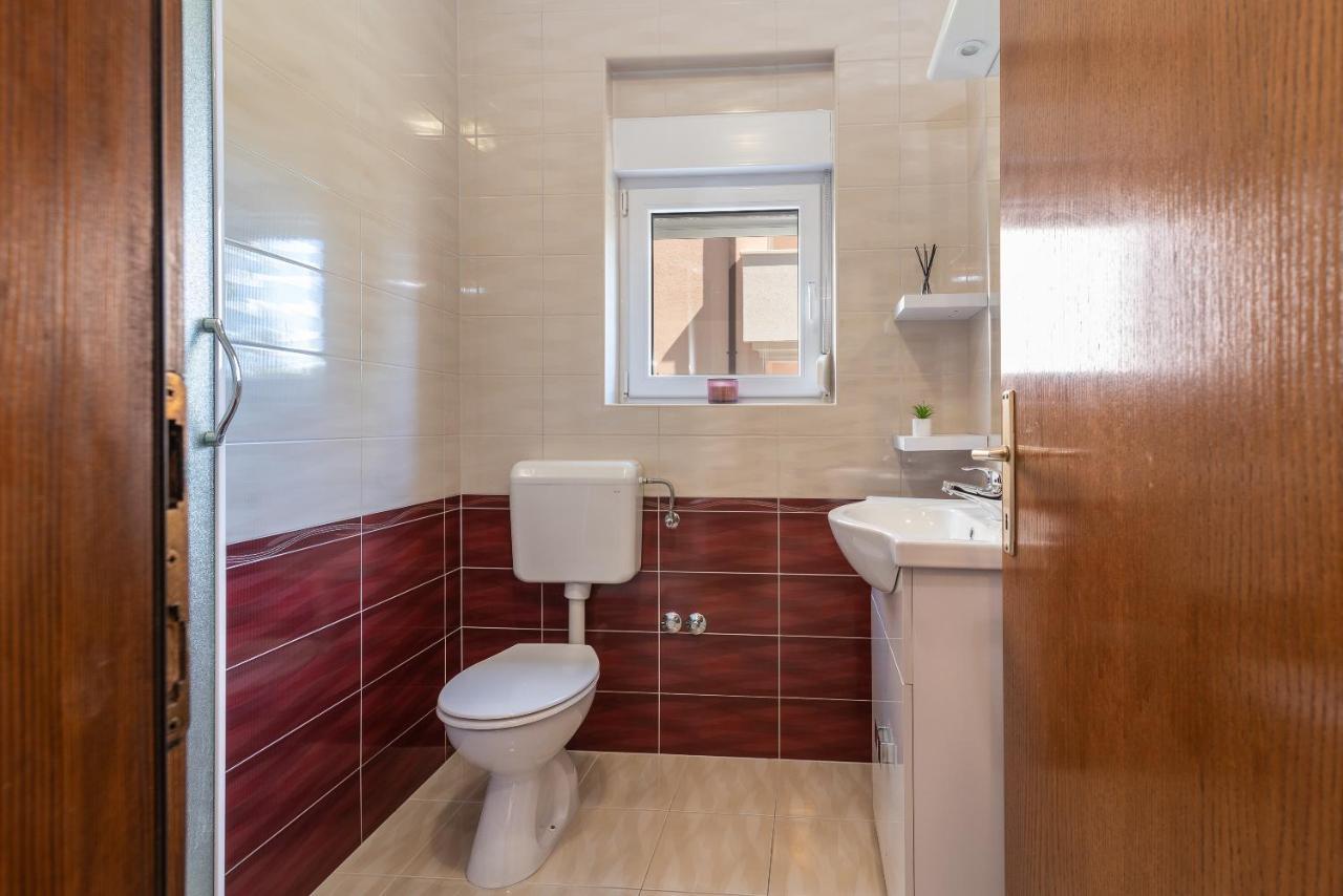 Bikaca 1 Apartment Trogir Exterior photo