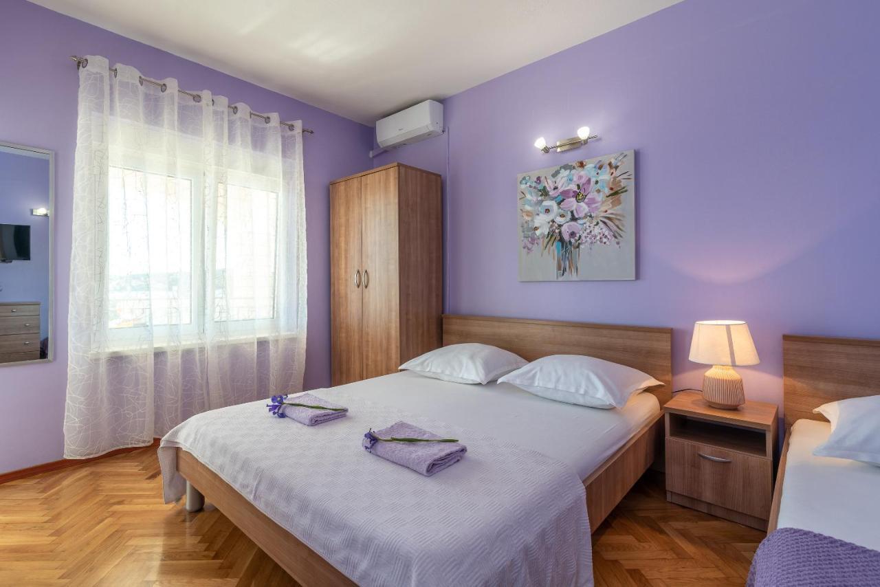 Bikaca 1 Apartment Trogir Exterior photo