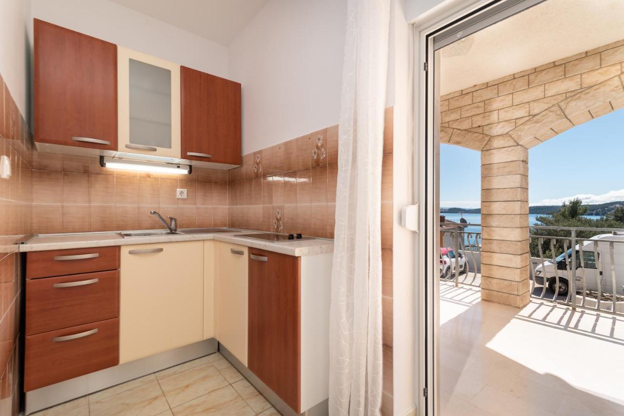 Bikaca 1 Apartment Trogir Exterior photo