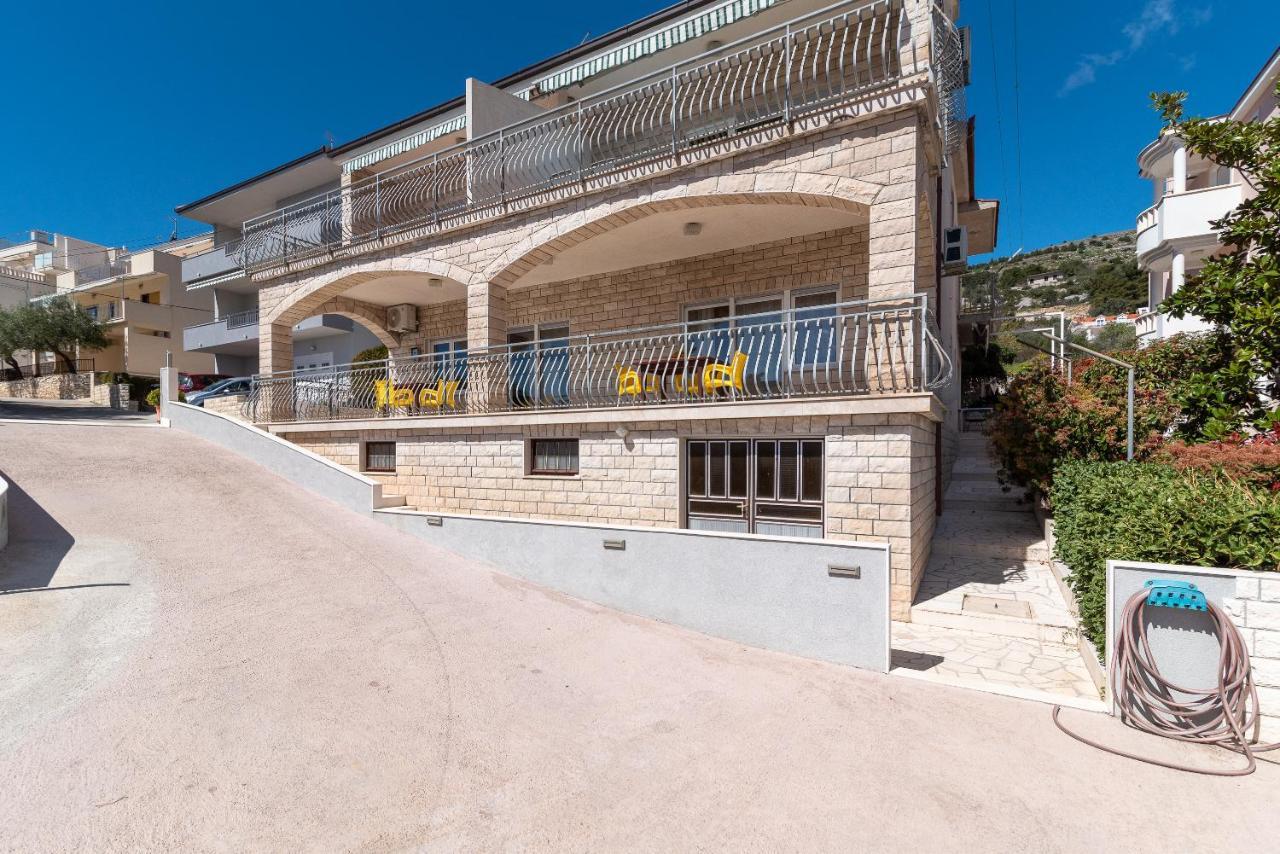 Bikaca 1 Apartment Trogir Exterior photo
