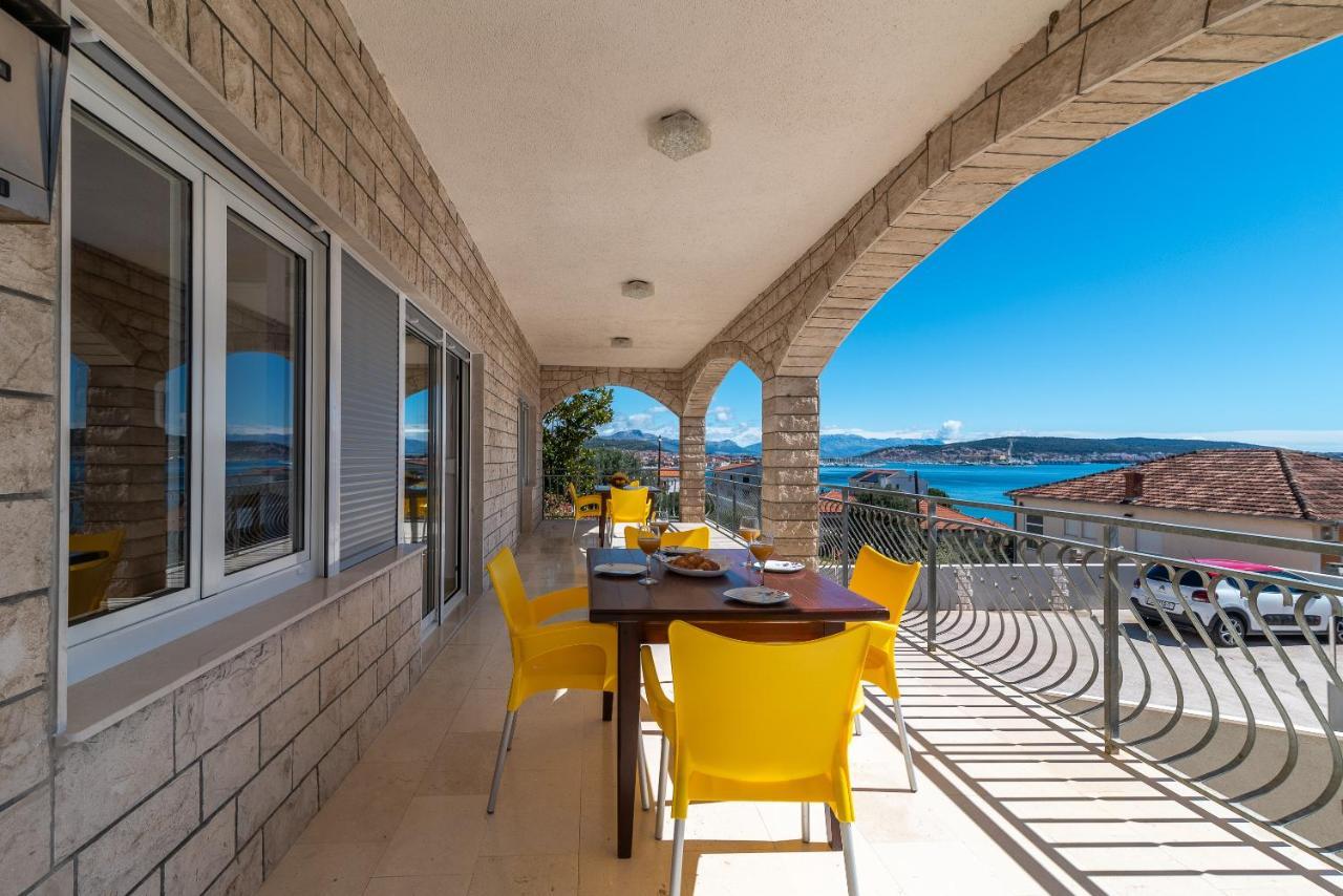 Bikaca 1 Apartment Trogir Exterior photo